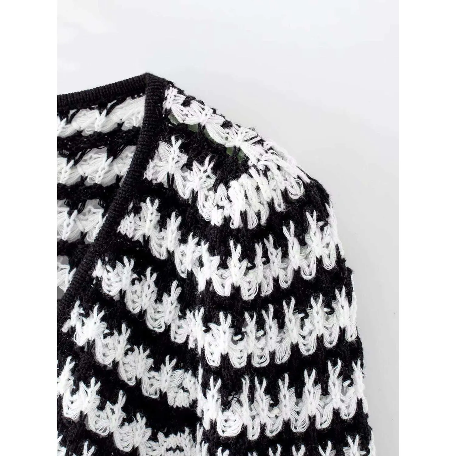 Casual Knitted Cropped Sweater