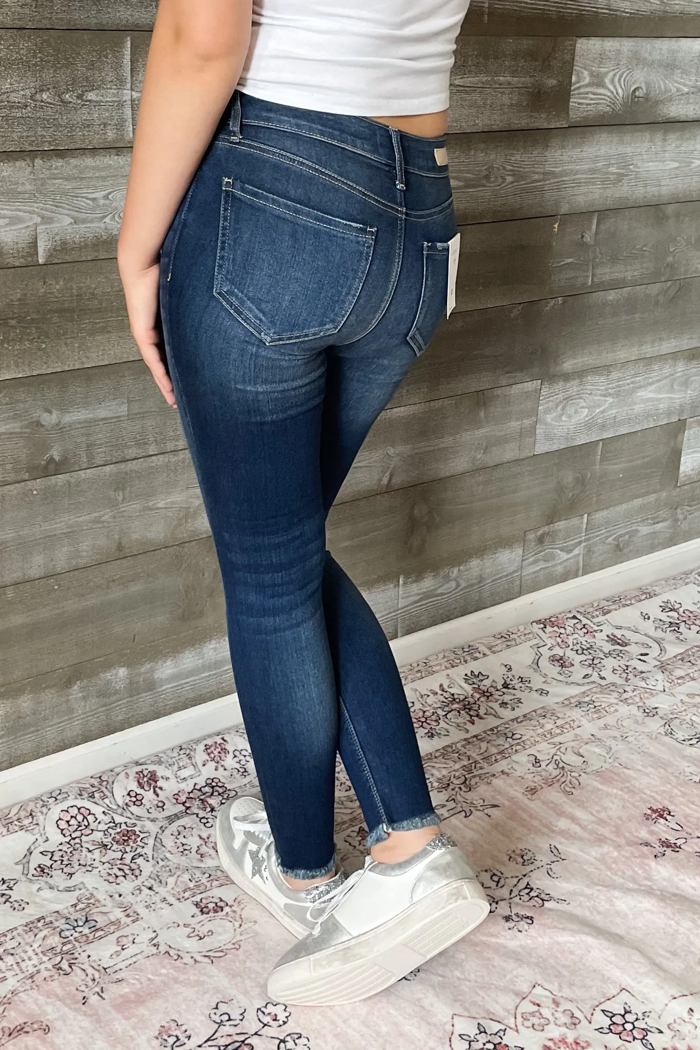 Cello Mid Rise Crop Skinny Jeans With Fray Hem