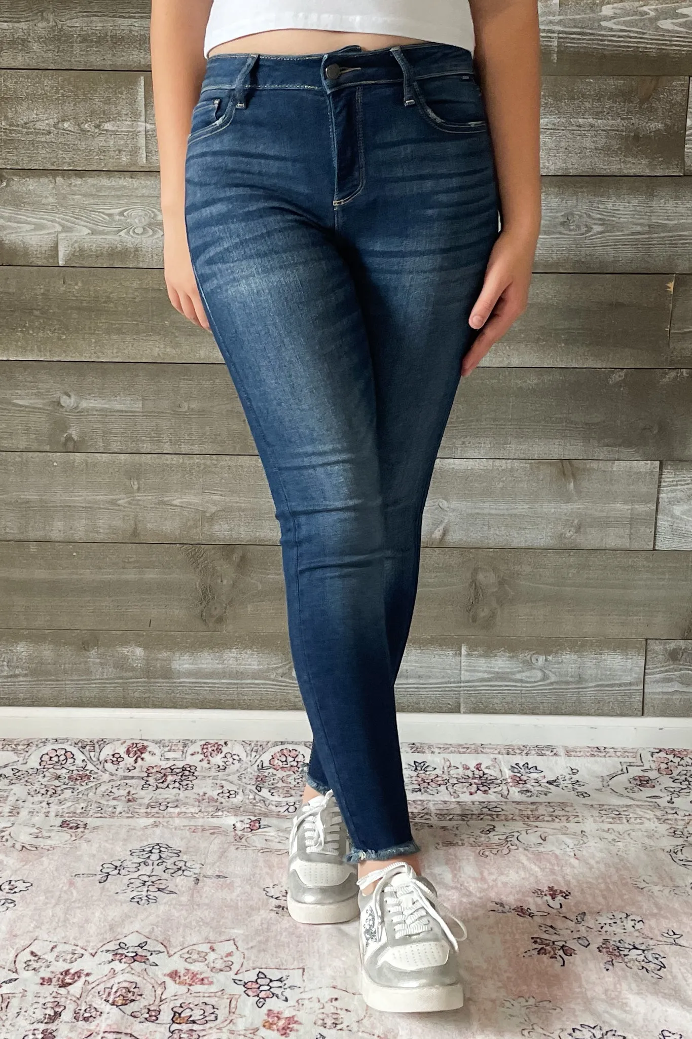 Cello Mid Rise Crop Skinny Jeans With Fray Hem