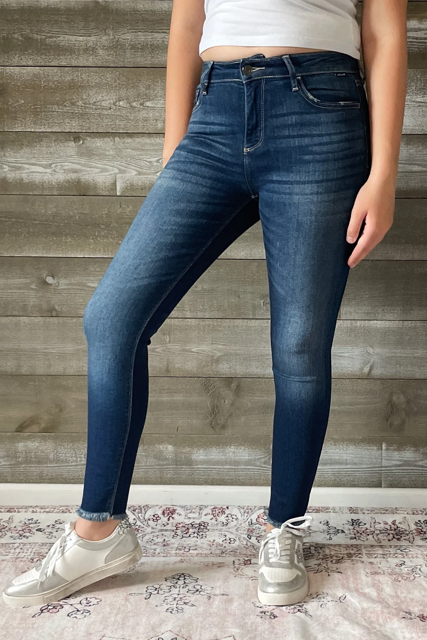 Cello Mid Rise Crop Skinny Jeans With Fray Hem