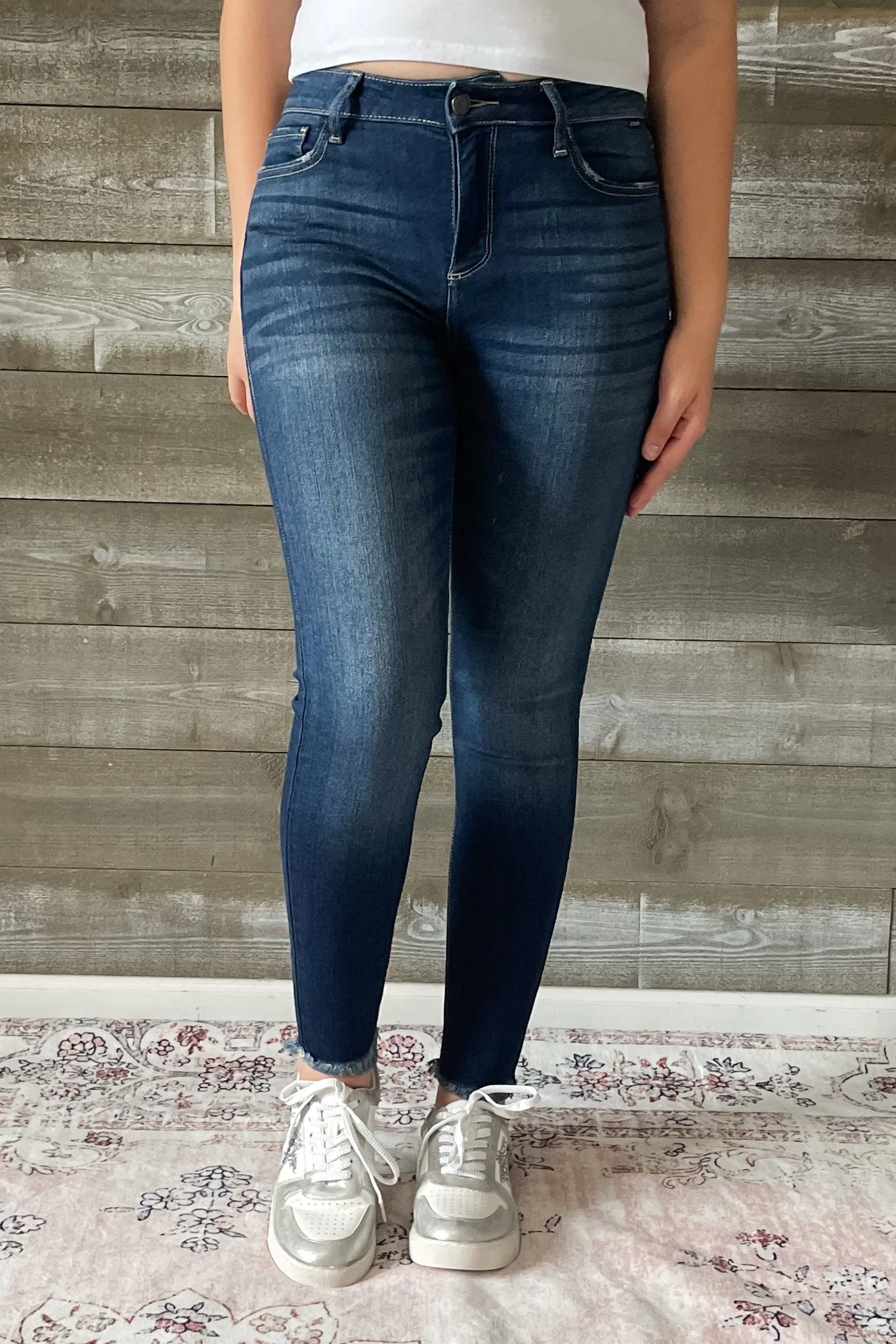 Cello Mid Rise Crop Skinny Jeans With Fray Hem