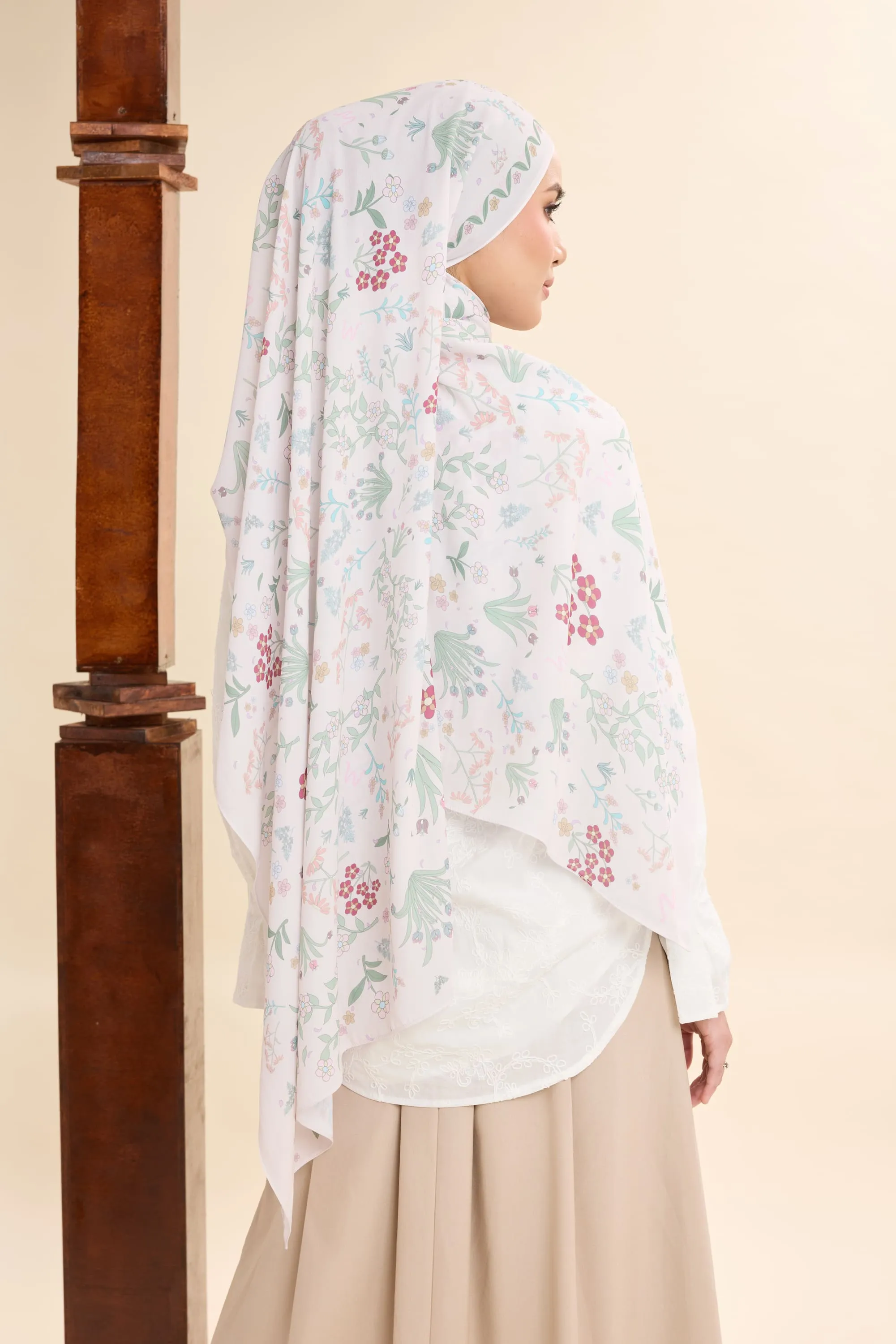 Daian Cream White Printed Chiffon Shawl