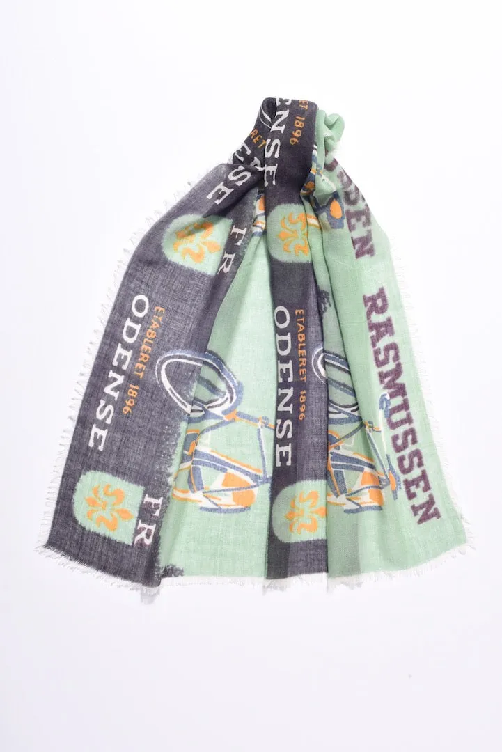 Epice Large Retro Print Scarf - Pale Green