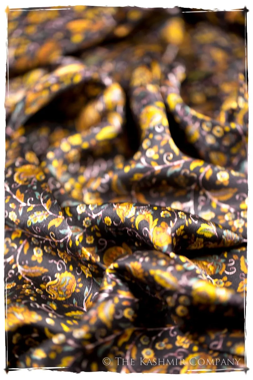Isabélla of Hainault Cashmere Square Silk Scarf