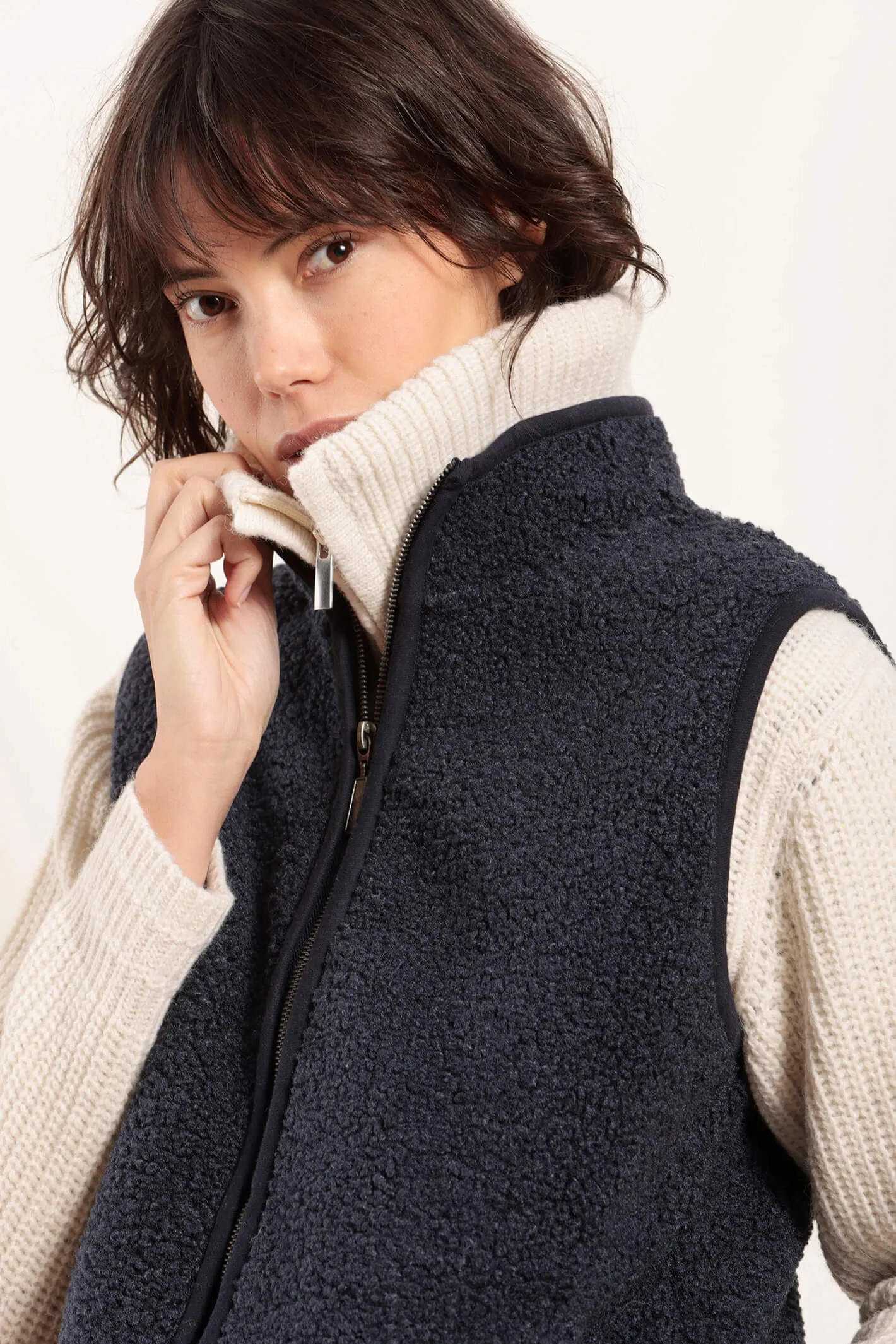 Mat De Misaine Gruissan 613 Chardon Dark Navy Teddy Fleece Gilet