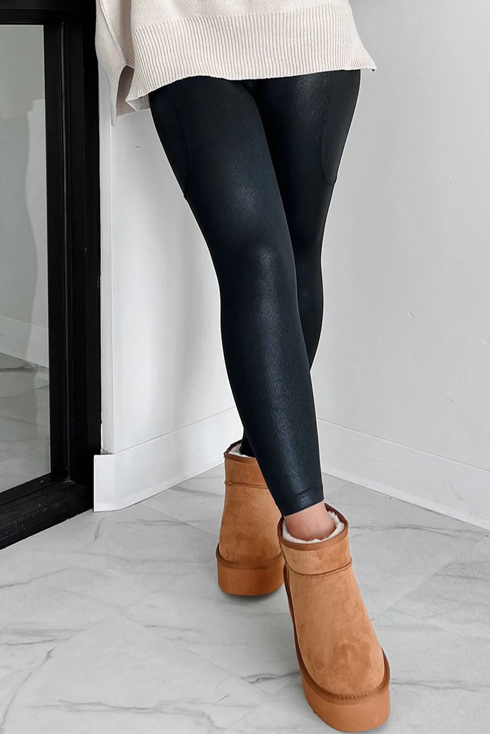 Solid High Waist Pocketed Leggings