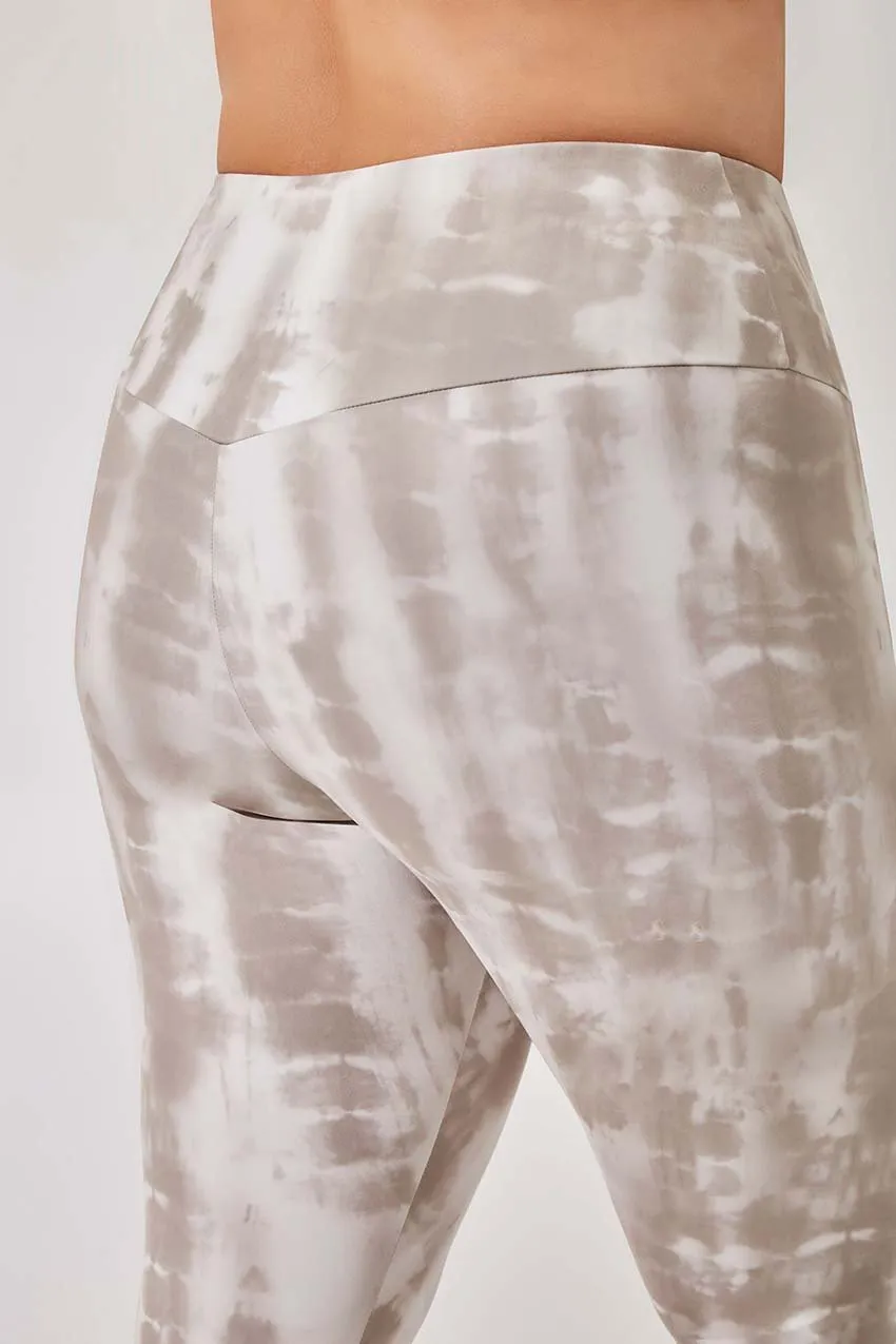 Strive Leggings - Neutral Tie Dye