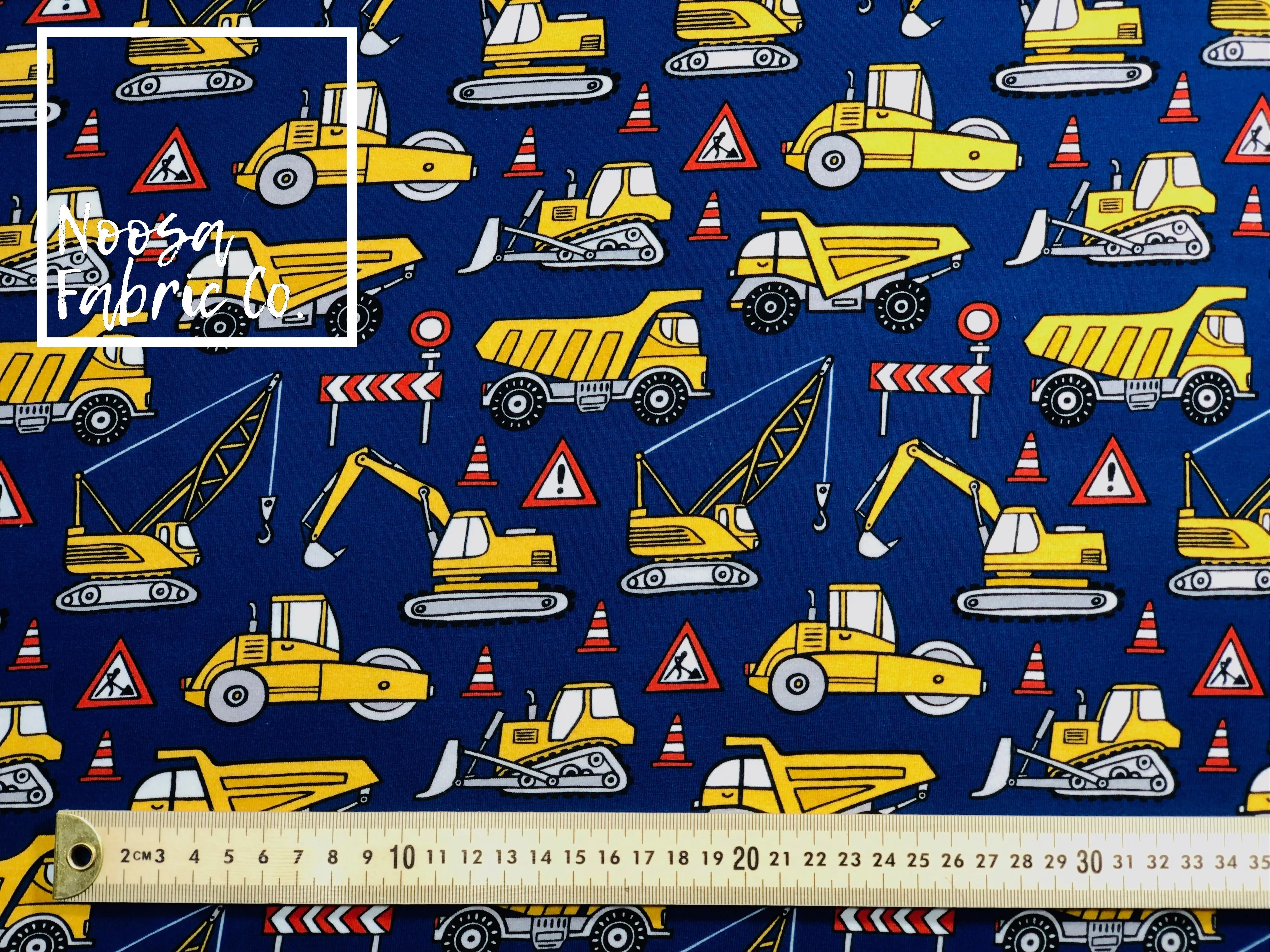 Thomas Cotton Lycra Digital Print Fabric