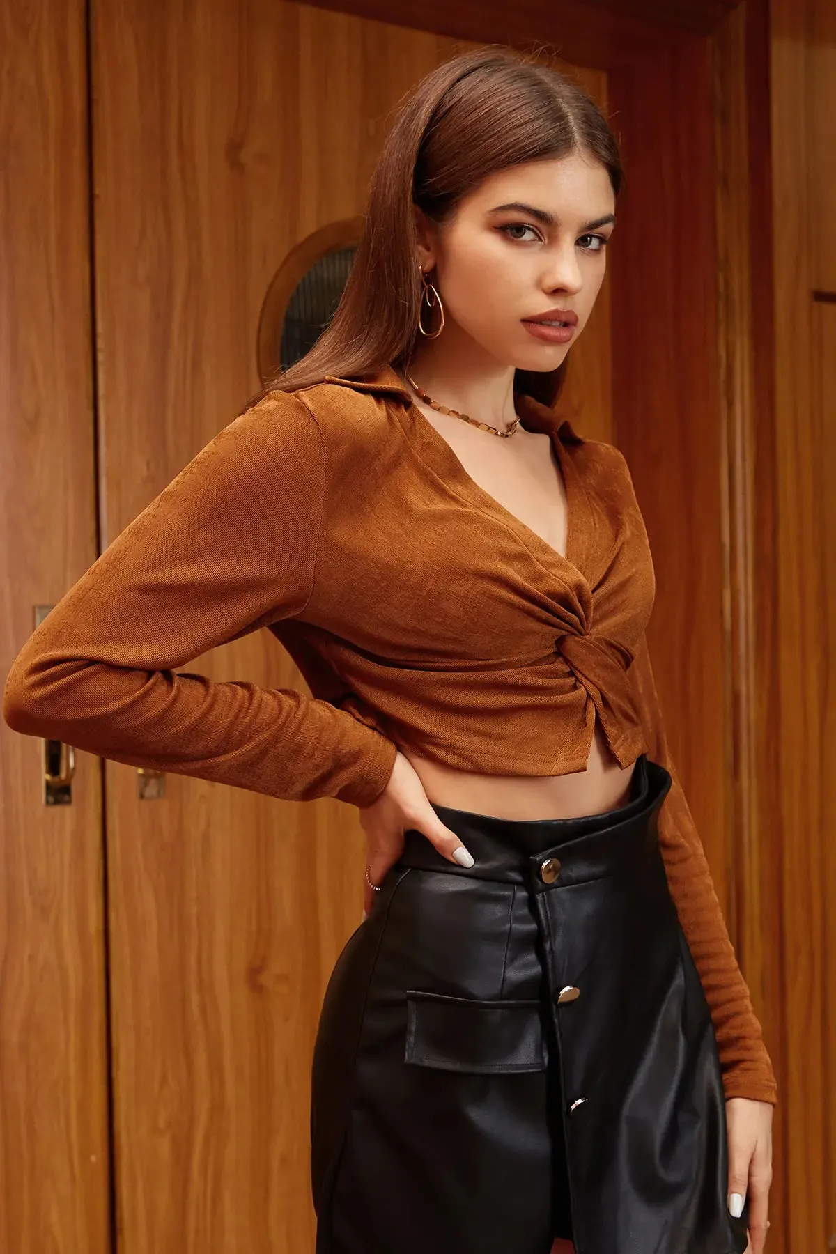 Twist Ruched Collar V Neck Crop Top